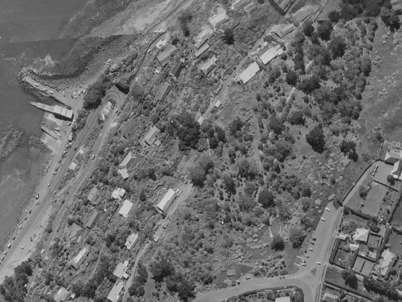 12 Flowers Track from the air, 1970-1974
