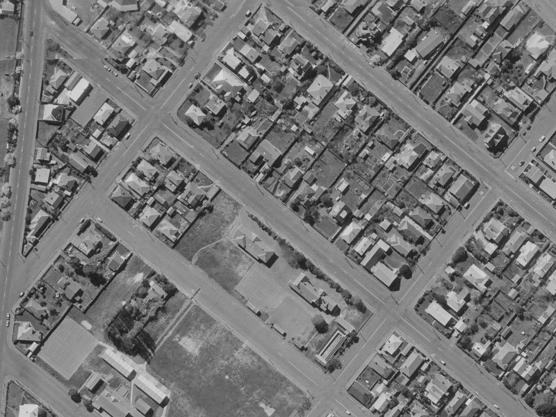 17B Wiggins Street from the air, 1970-1974