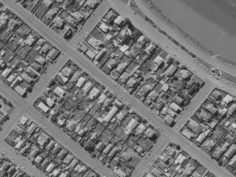 92 Nayland Street from the air, 1970-1974