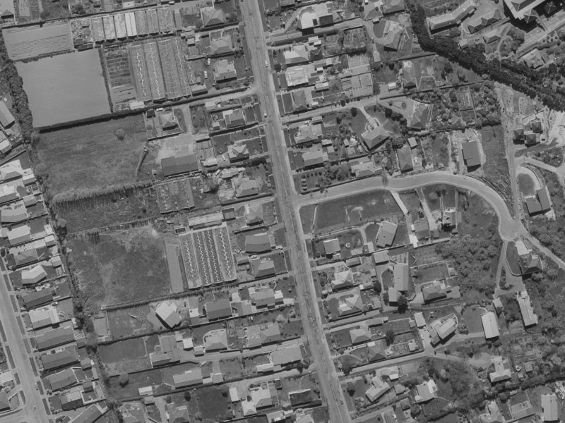 18 Bowenvale Avenue from the air, 1970-1974