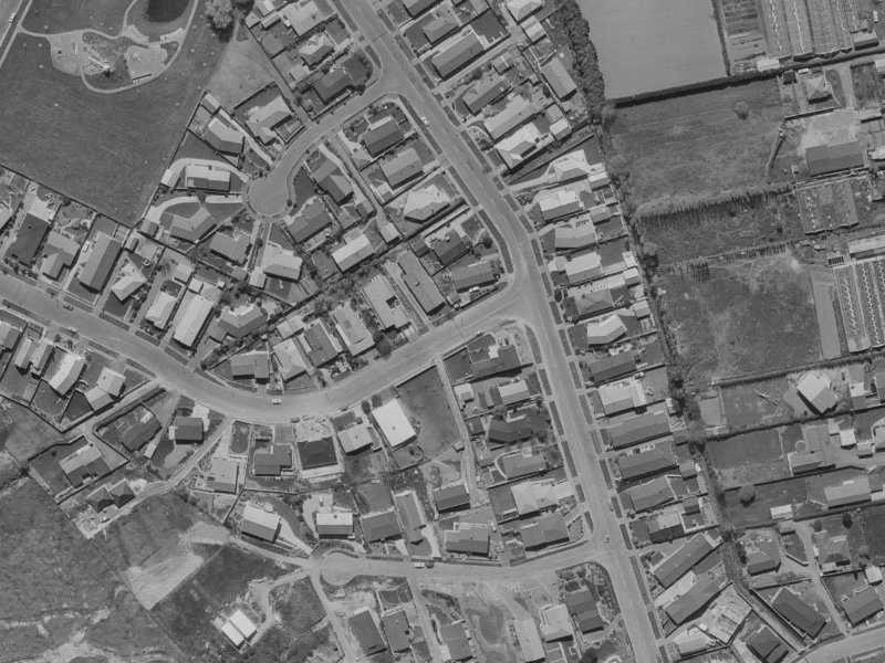 2 Gunns Crescent from the air, 1970-1974