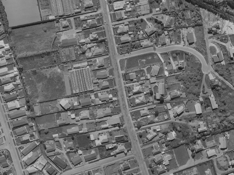 22 Bowenvale Avenue from the air, 1970-1974