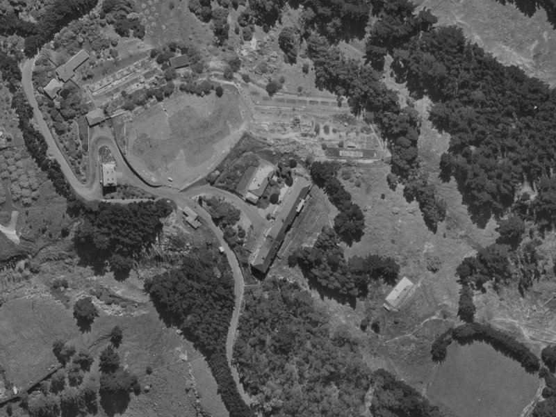 6 Trecastle Lane from the air, 1970-1974