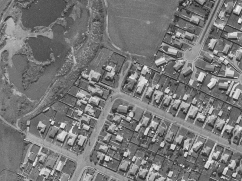 88 Checketts Avenue from the air, 1970-1974