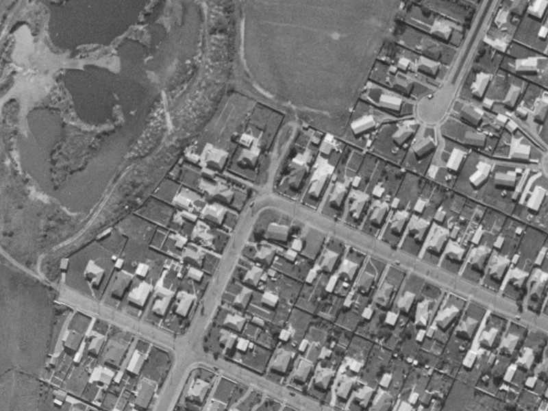 71 Checketts Avenue from the air, 1970-1974
