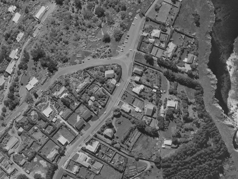 39 Taylors Mistake Road from the air, 1970-1974