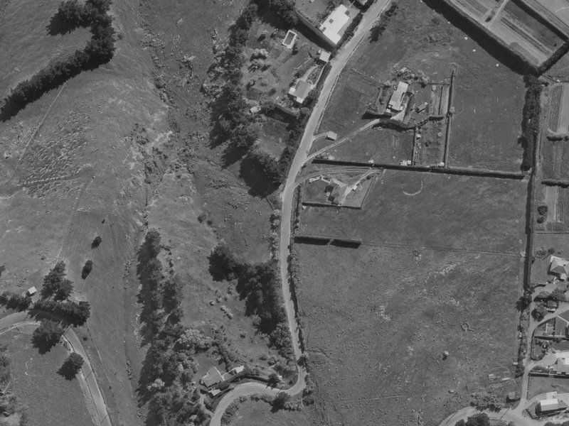 207 Moncks Spur Road from the air, 1970-1974