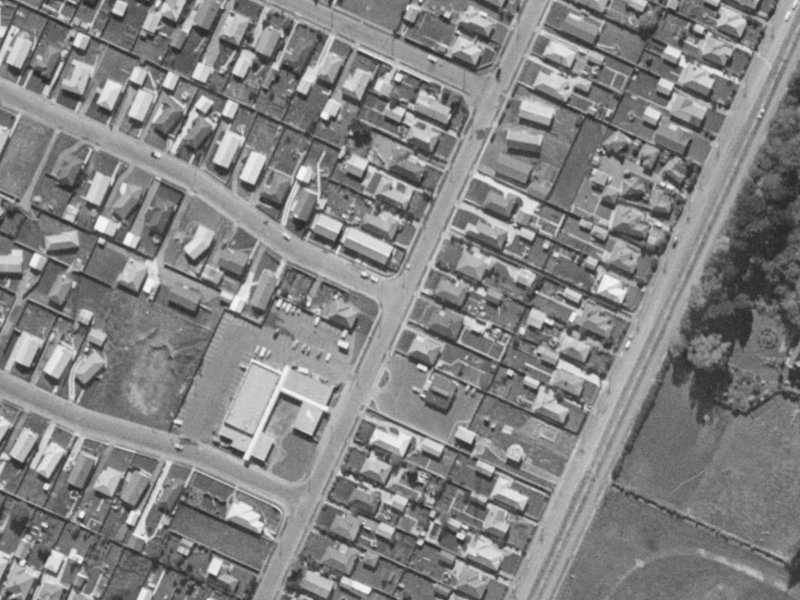 40 Ensign Street from the air, 1970-1974