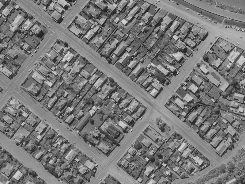 120 Nayland Street from the air, 1970-1974