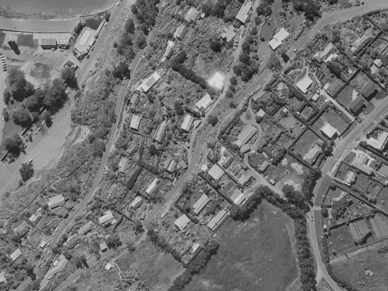 105 Scarborough Road from the air, 1970-1974