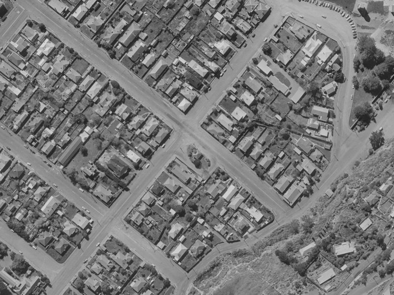 130 Nayland Street from the air, 1970-1974