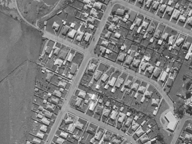 75 Nottingham Avenue from the air, 1970-1974