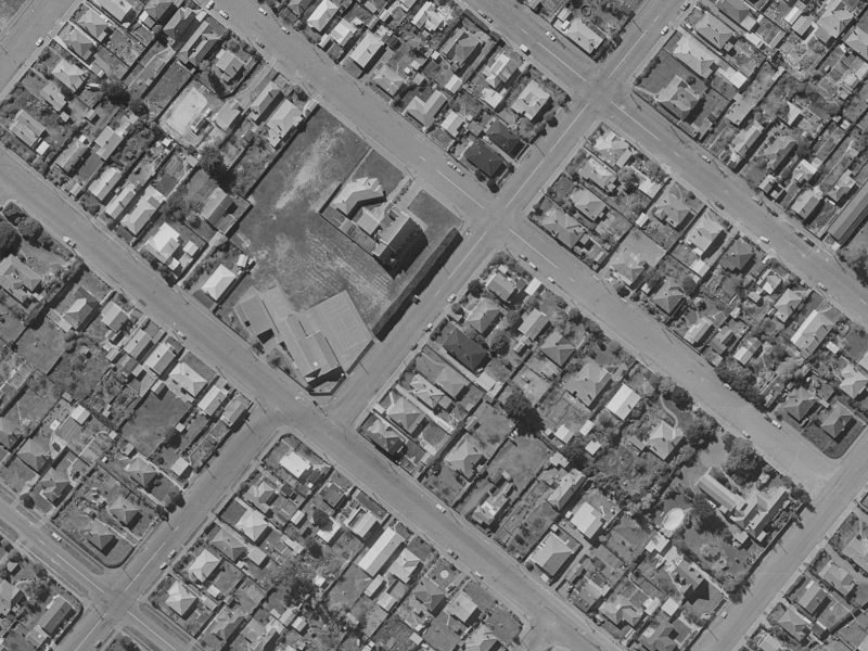 31F Menzies Street from the air, 1970-1974