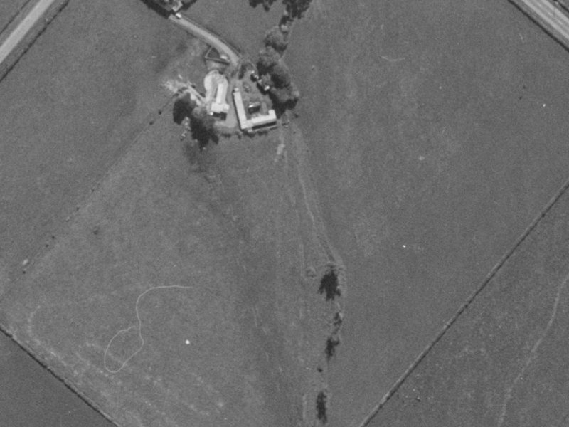 91 Caulfield Avenue from the air, 1970-1974