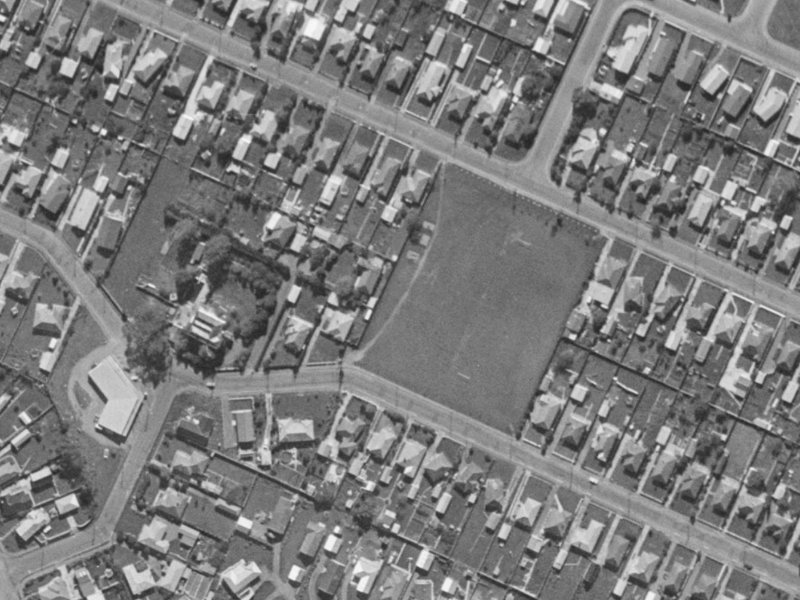 49 Nottingham Avenue from the air, 1970-1974