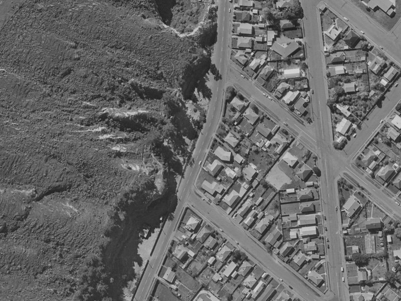 70 Wakefield Avenue from the air, 1970-1974