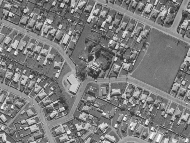 48 Nottingham Avenue from the air, 1970-1974