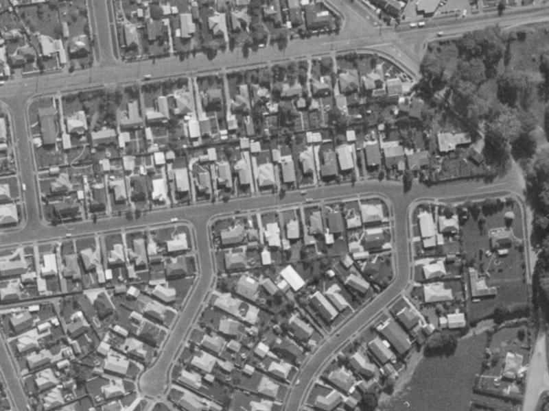 Hurunui Street from the air, 1970-1974