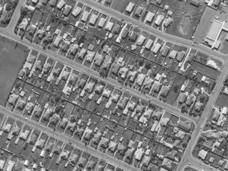 17 Checketts Avenue from the air, 1970-1974