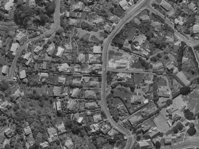 80 Dyers Pass Road from the air, 1970-1974
