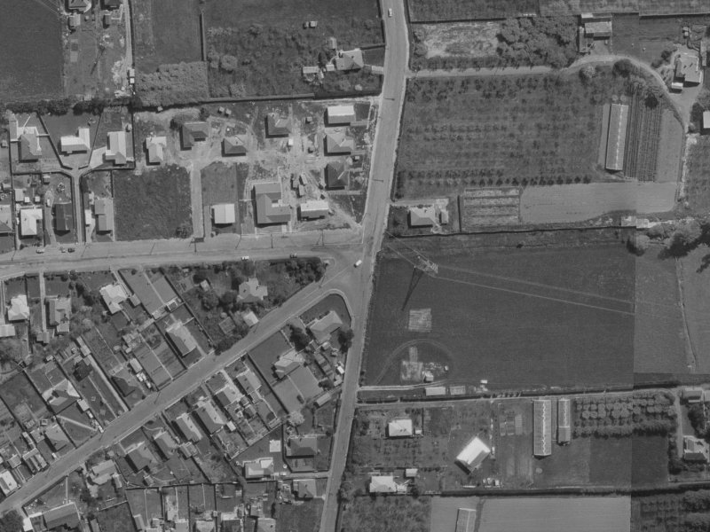 89 Bridle Path Road from the air, 1970-1974
