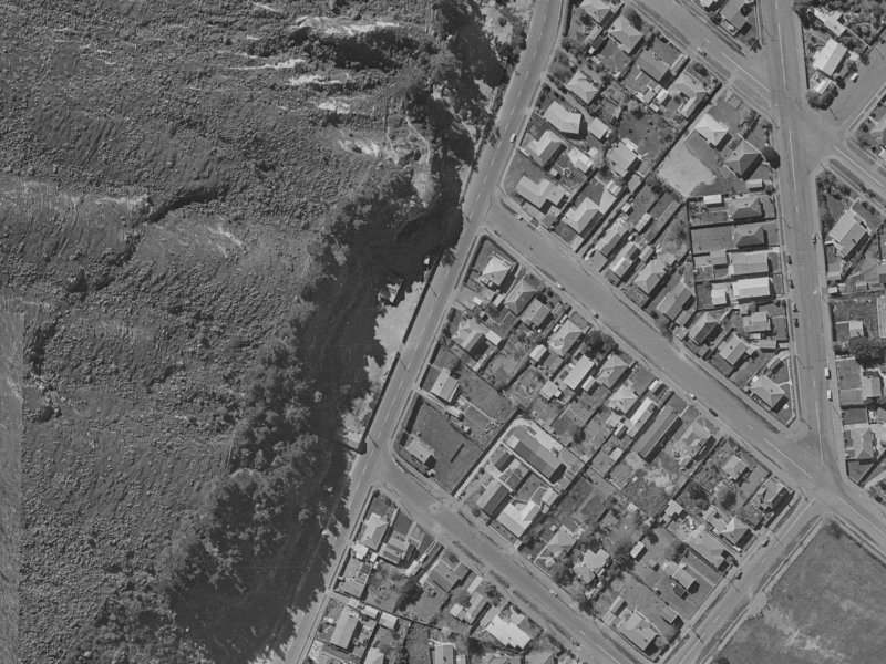 91A Wakefield Avenue from the air, 1970-1974