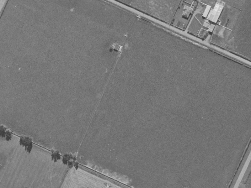 7 Marsack Crescent from the air, 1970-1974