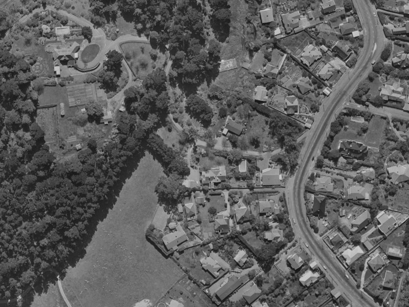 9 Lady Polson Lane from the air, 1970-1974