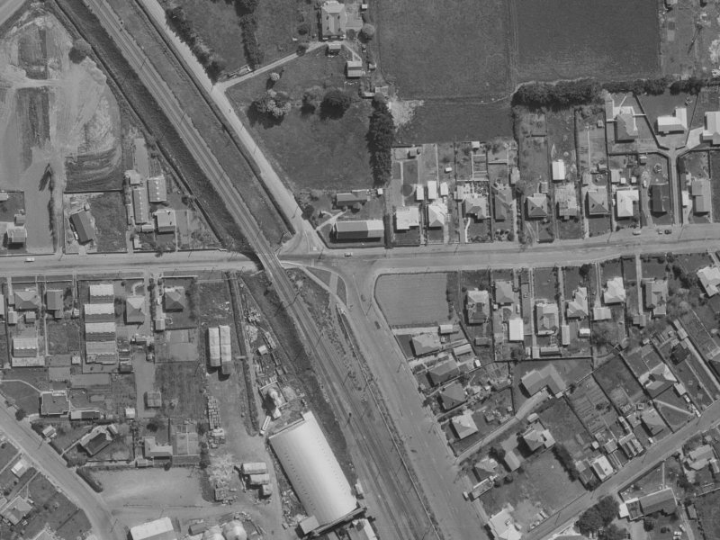 40 Martindales Road from the air, 1970-1974
