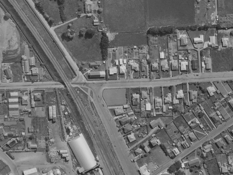 31 Martindales Road from the air, 1970-1974