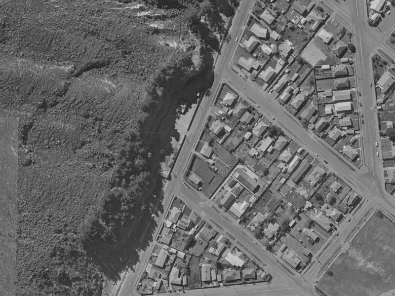 93 Wakefield Avenue from the air, 1970-1974