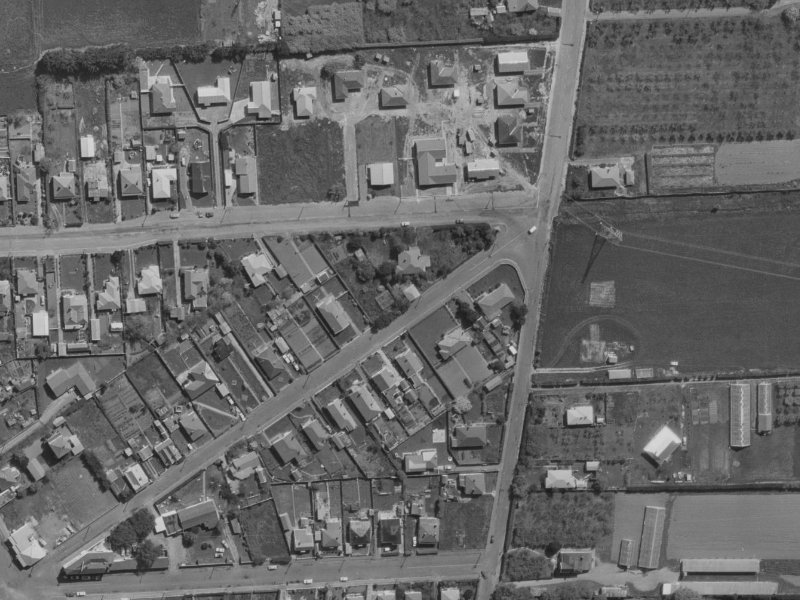 33 Flavell Street from the air, 1970-1974