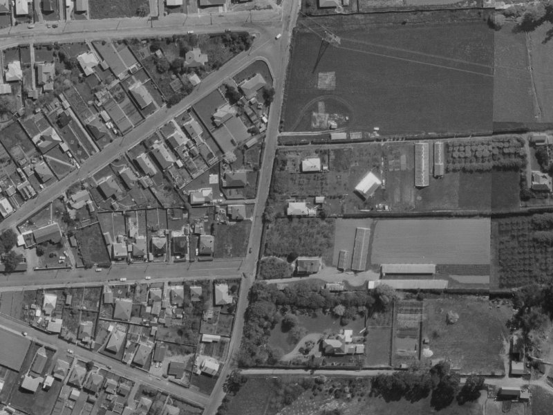 90 Bridle Path Road from the air, 1970-1974