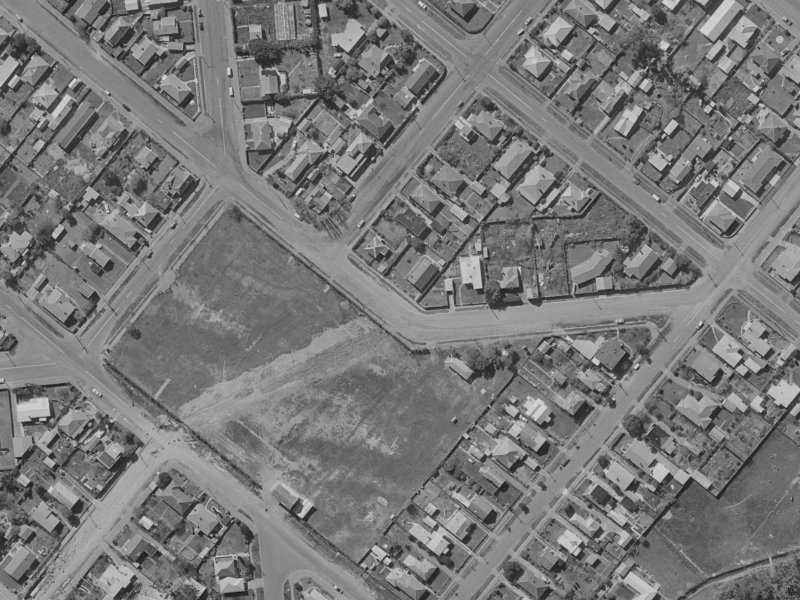 25 Denman Street from the air, 1970-1974