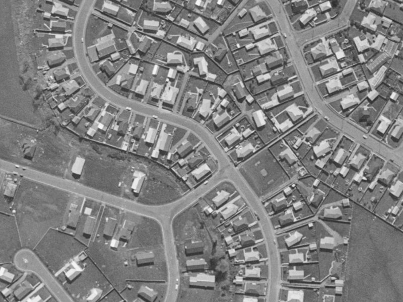 131 Wales Street from the air, 1970-1974