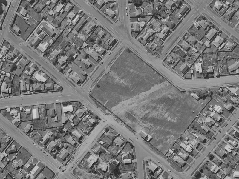 25 Campbell Street from the air, 1970-1974