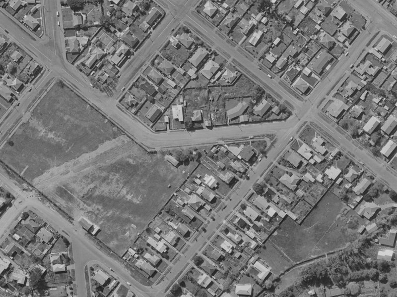 16 Clark Street from the air, 1970-1974
