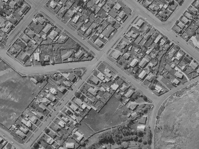 11 Clark Street from the air, 1970-1974