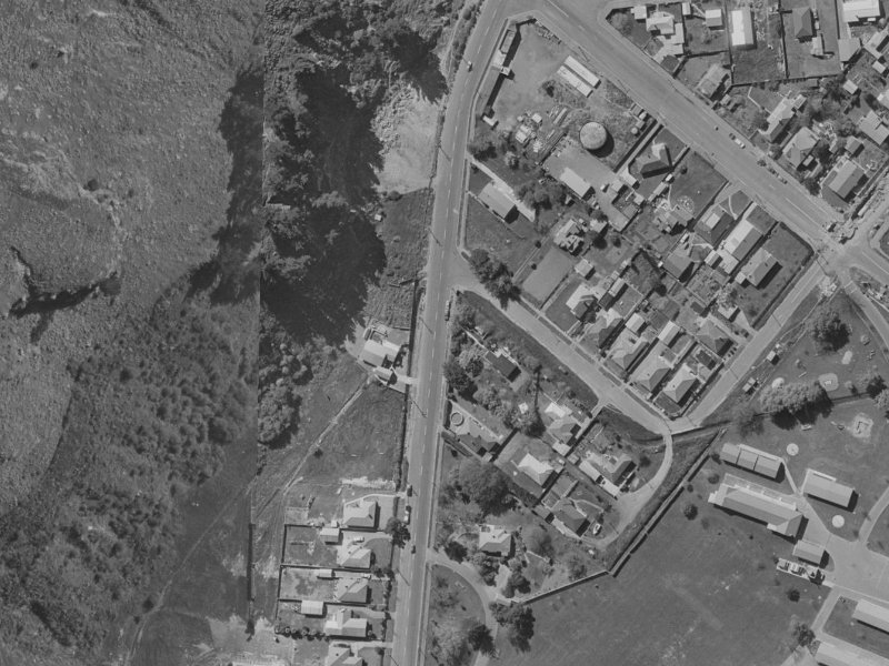 123 Wakefield Avenue from the air, 1970-1974