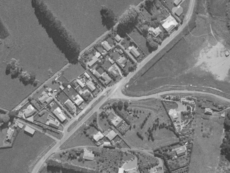 402 Cashmere Road from the air, 1970-1974