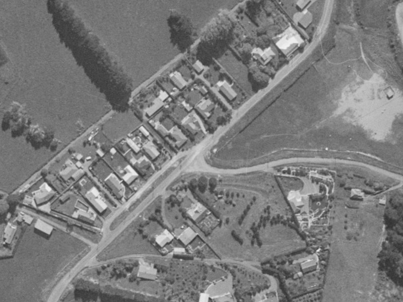 365E Cashmere Road from the air, 1970-1974