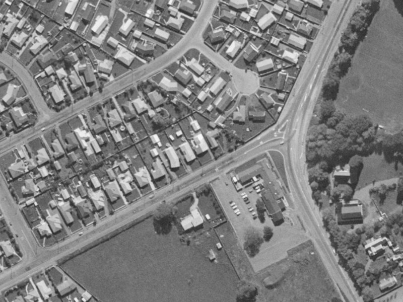 4 Nicholls Road from the air, 1970-1974