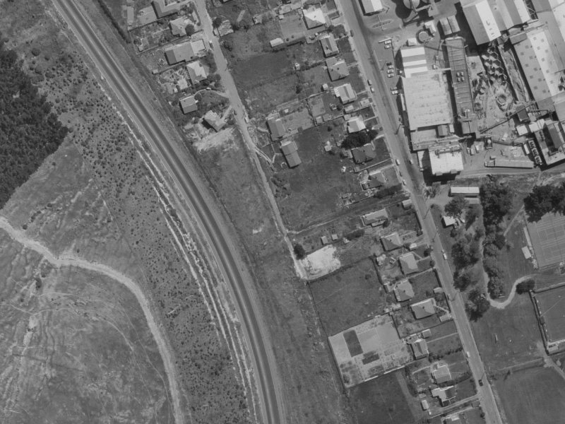 31 Flinders Road from the air, 1970-1974