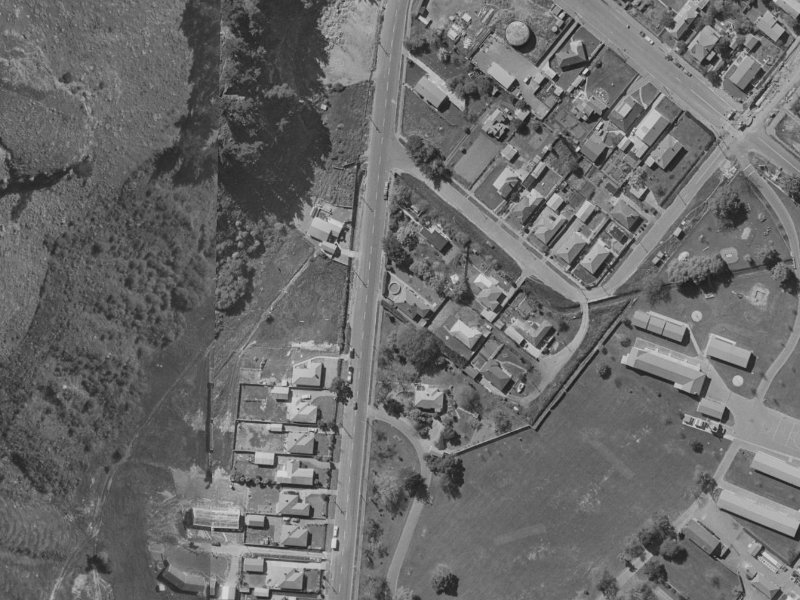 125 Wakefield Avenue from the air, 1970-1974