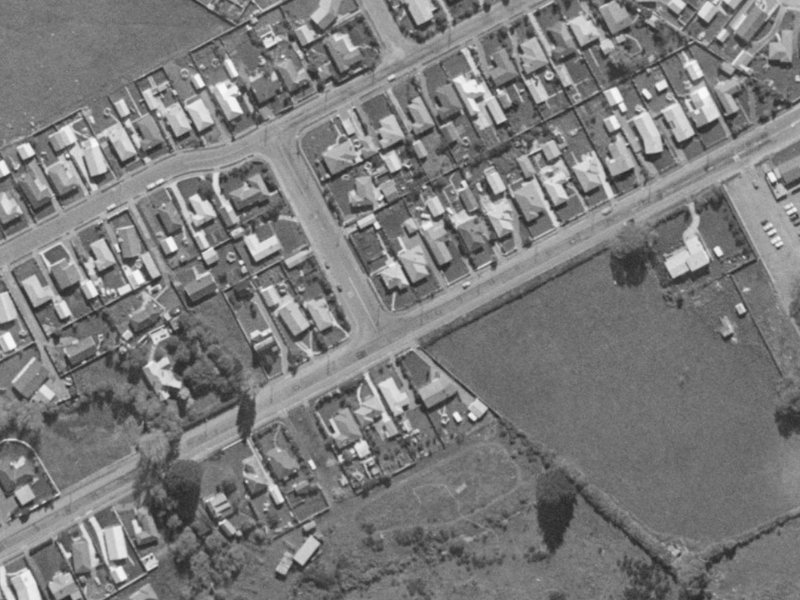 28 Nicholls Road from the air, 1970-1974