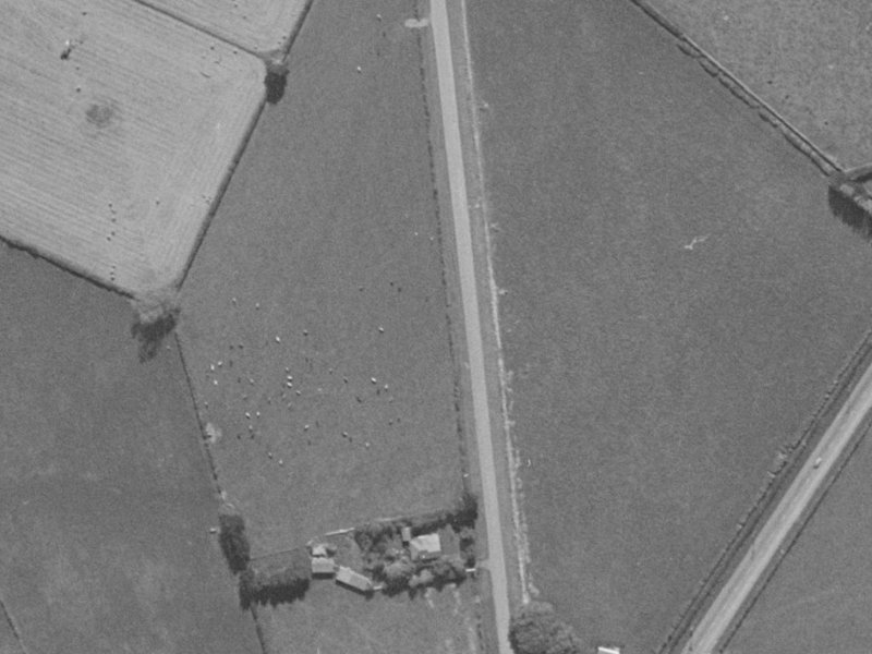 153-179 Milns Road from the air, 1970-1974
