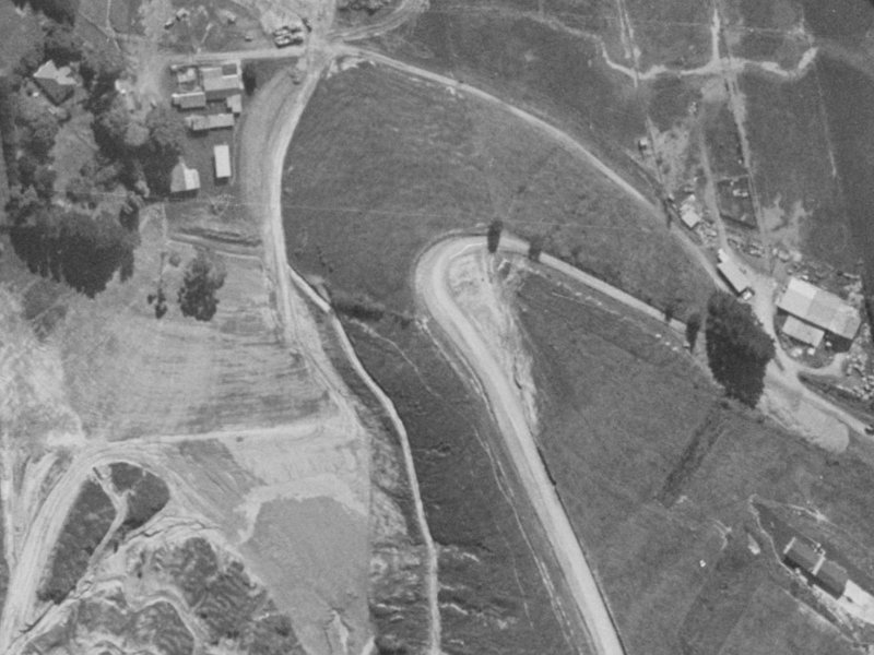 9 Hadleigh Lane from the air, 1970-1974