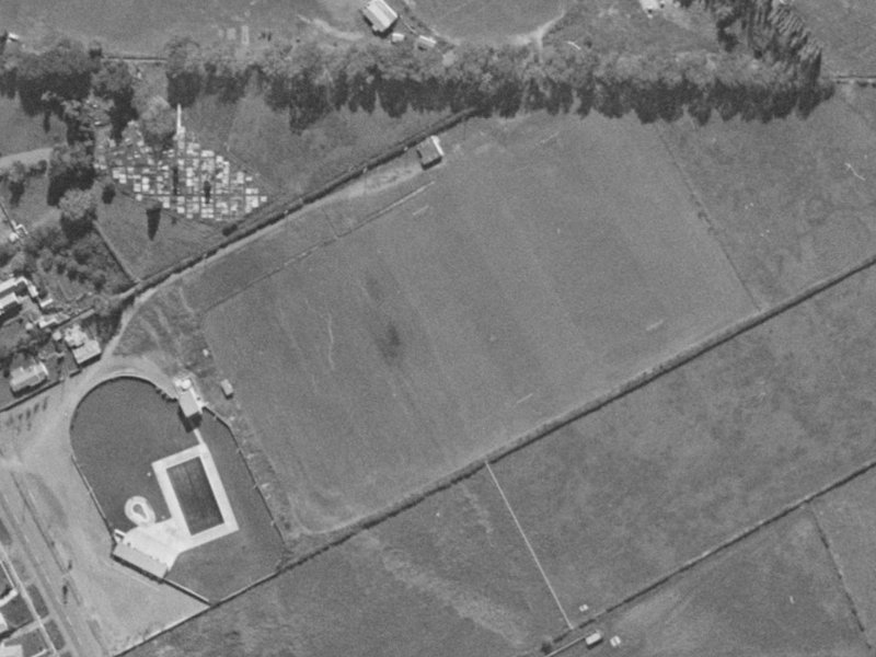 11 Annie Going Lane from the air, 1970-1974