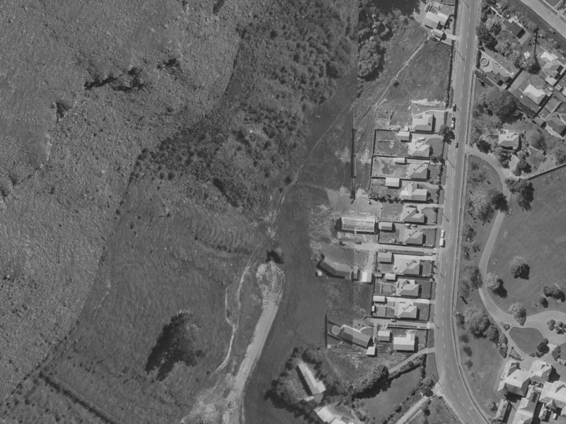 33 Finnsarby Place from the air, 1970-1974