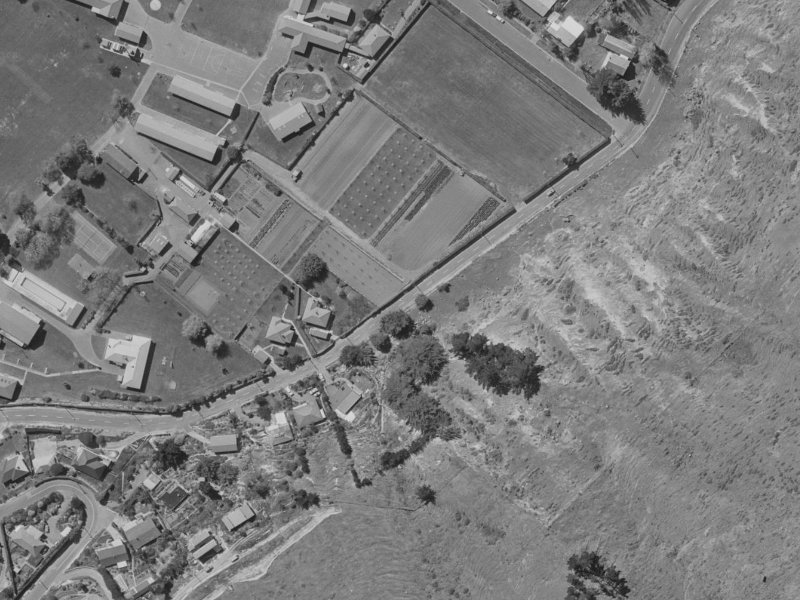 95 Heberden Avenue from the air, 1970-1974